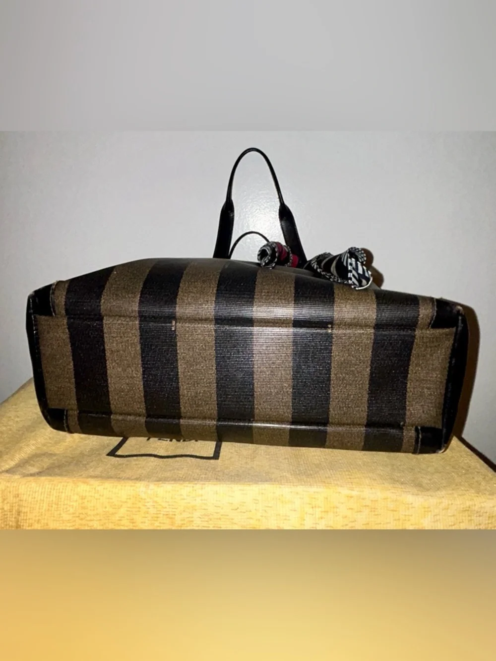 Vintage Fendi Pequin striped tote bag.  Fendi Scarf and Dustbag included - Picture 8 of 16